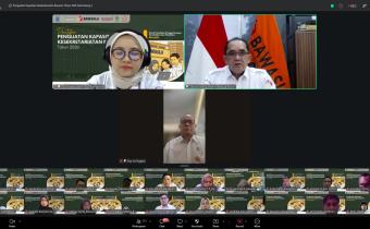 Deputi Bidang Administrasi Bawaslu, La Bayoni, saat menutup Program Penguatan Kapasitas Kesekretariatan Bawaslu Gelombang I hingga III Tahun 2026 secara daring, Rabu (8/7/2026).